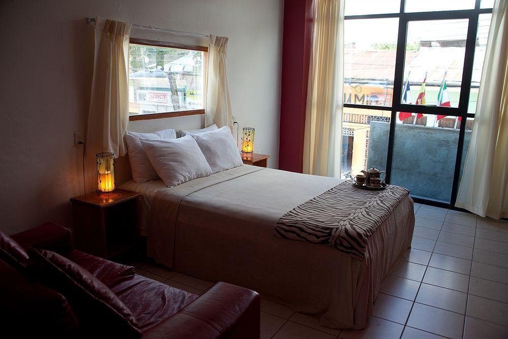 El Dorado Express Hotel Iquitos Exterior photo