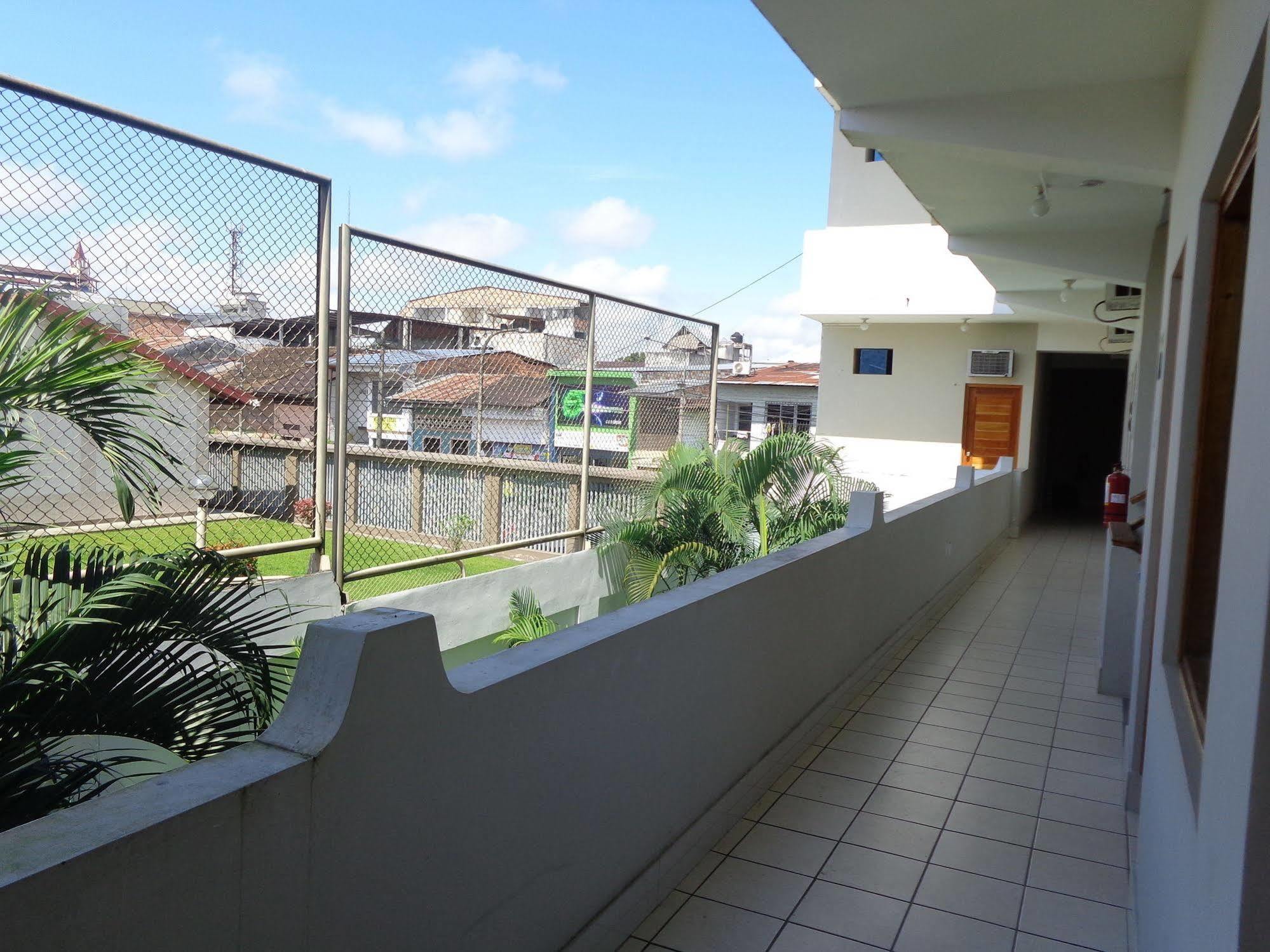 El Dorado Express Hotel Iquitos Exterior photo