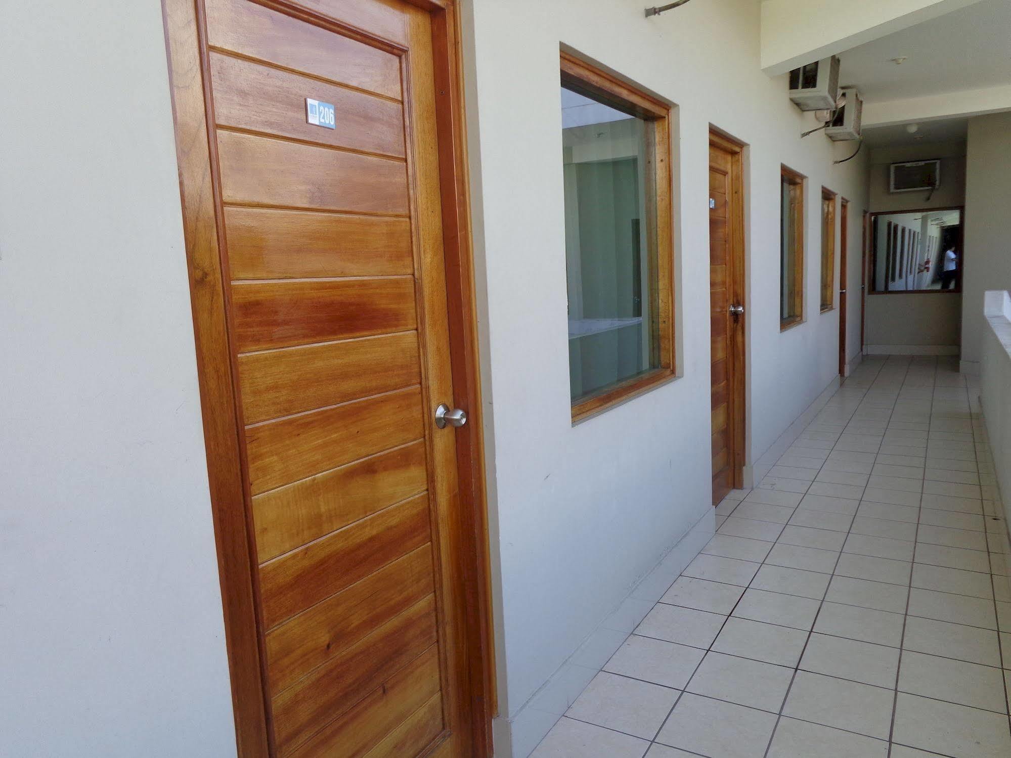 El Dorado Express Hotel Iquitos Exterior photo
