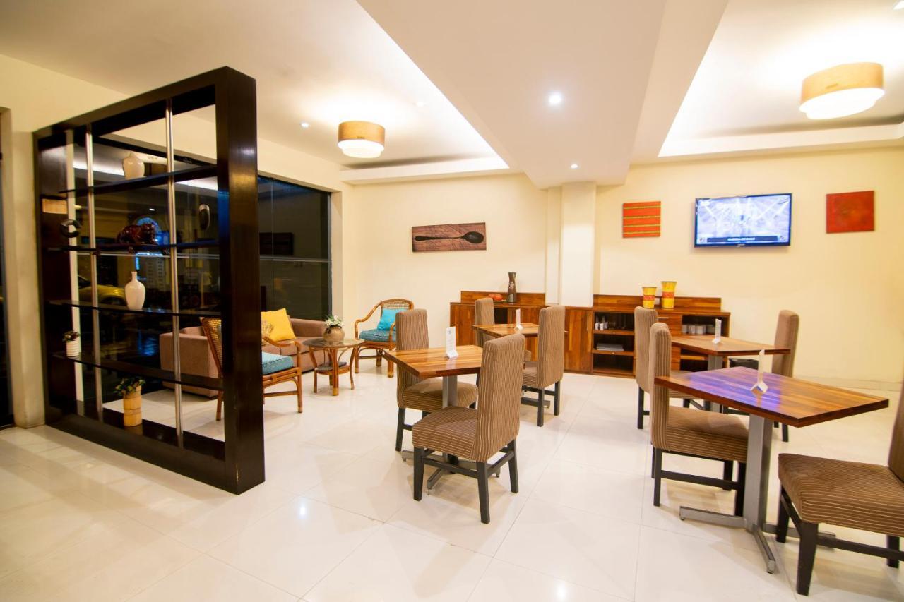 El Dorado Express Hotel Iquitos Exterior photo